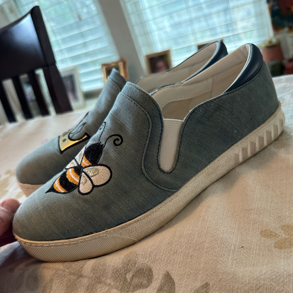 Sam Edelman slip ons - Picture 3 of 4